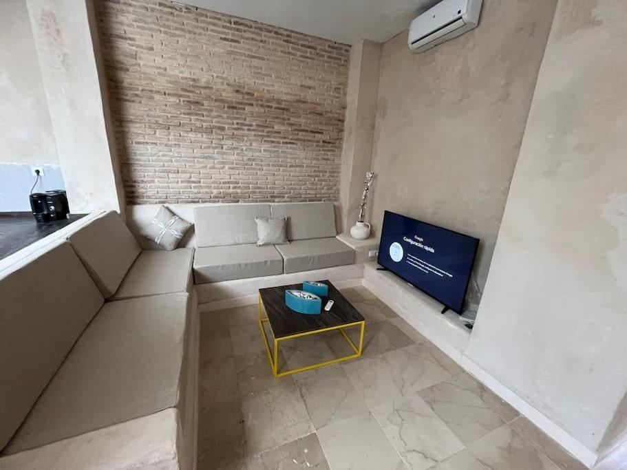 Lemon House Share And Enjoy Apartment Seville Exterior photo